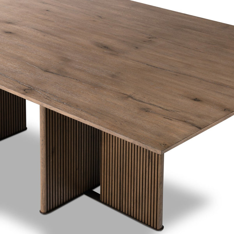 Leo Dining Table